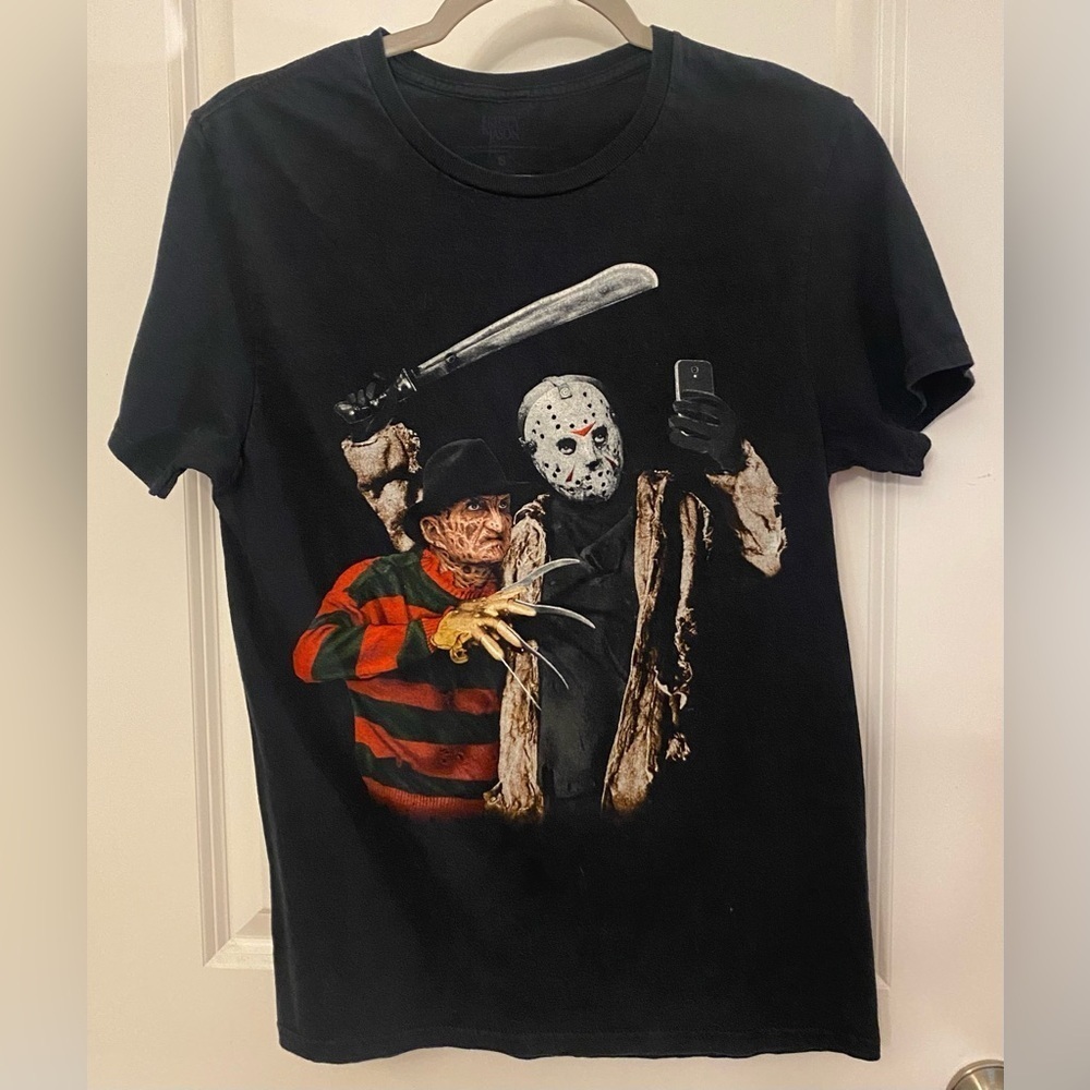 Freddy Vs Jason Graphic T-shirt Size S Black